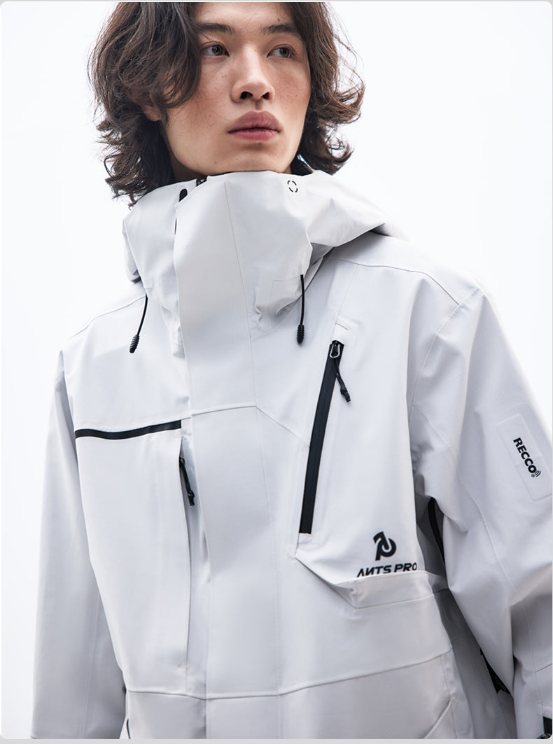 Peak Line Jacket
