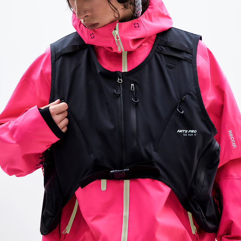 Saturn Vest